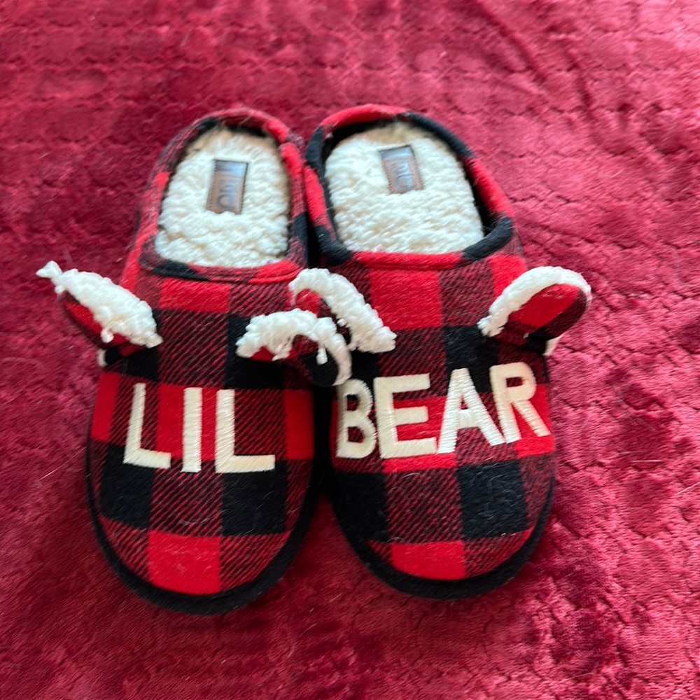 Women's slippers